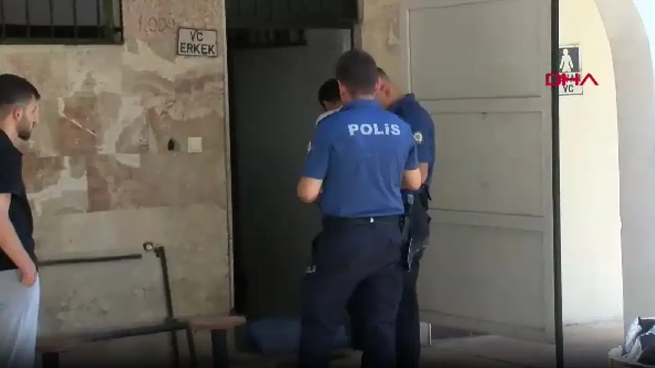 Antalya’da cami tuvaletinde ölü bulundu